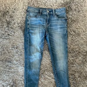 American Eagle blue Jean